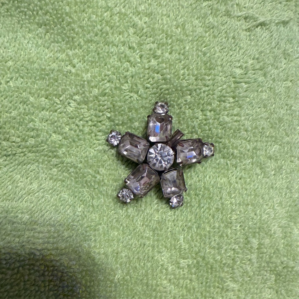 Vintage Silver Star Brooch with Clear Gems